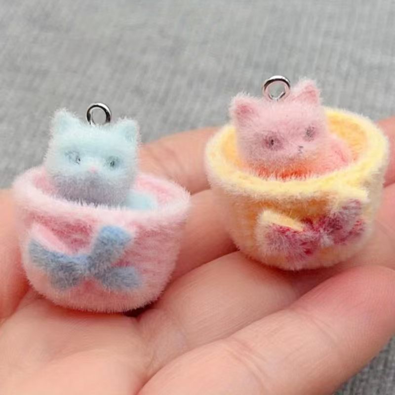 Jewelry Making Accessories - 4 colgantes de gato de resina
