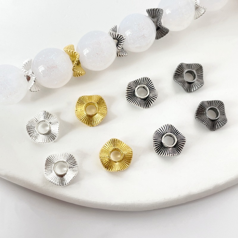Bead Cap Flower - 50 Uds. De tapas de cuentas